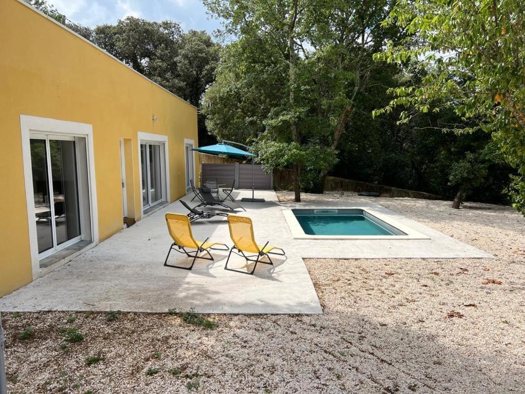 Brand New Villa With Fully Intergrated Air Conditioning & Private Pool, Overlooking Forest Sardan Buitenkant foto